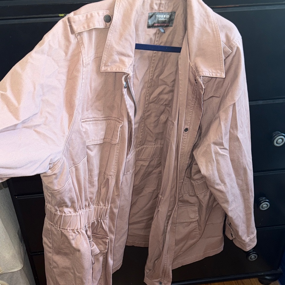 Torrid Women's Blush Utility Jacket - Picture 4 of 4